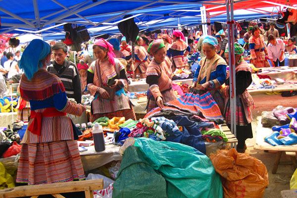 1 Day Bac Ha Sunday Market Tour